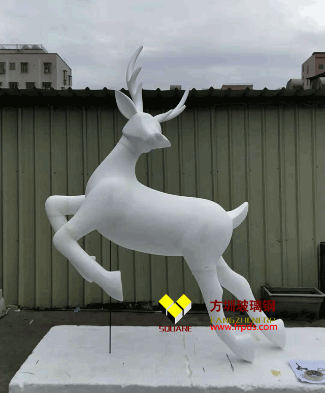 玻璃鋼雕塑廠家總結：玻璃鋼雕塑制作工藝及其為什么受歡迎