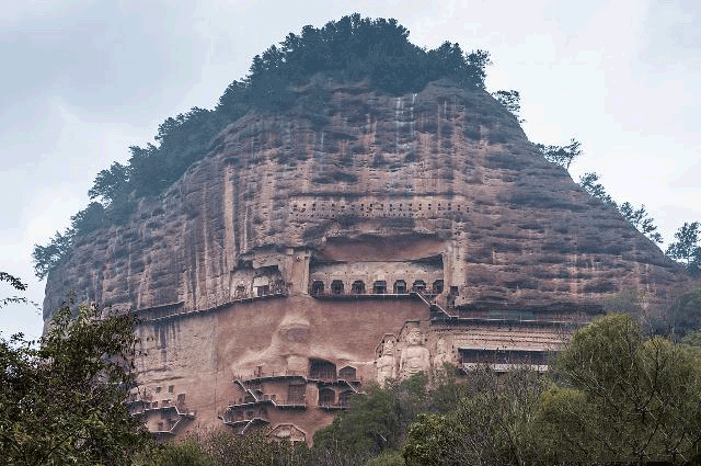 東方雕塑藝術陳列館——麥積山石窟