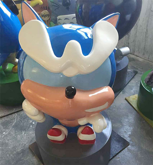 商場玻璃鋼卡通雕塑的價值